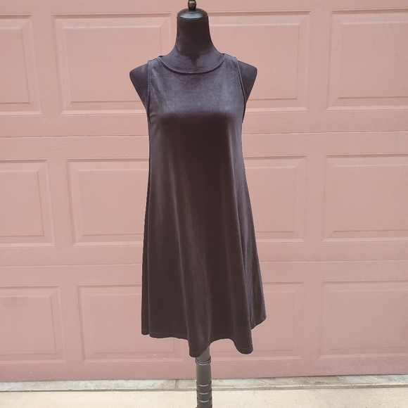 Old Navy Sleeveless Black A-Line Velour Dress Size Small Tall NWOT - Picture 8 of 12